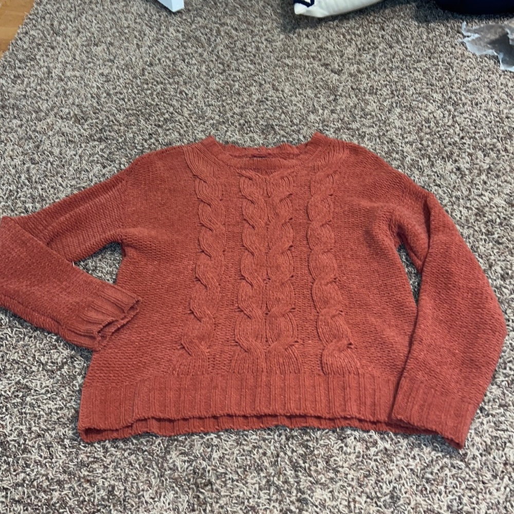 American Eagle Sweater